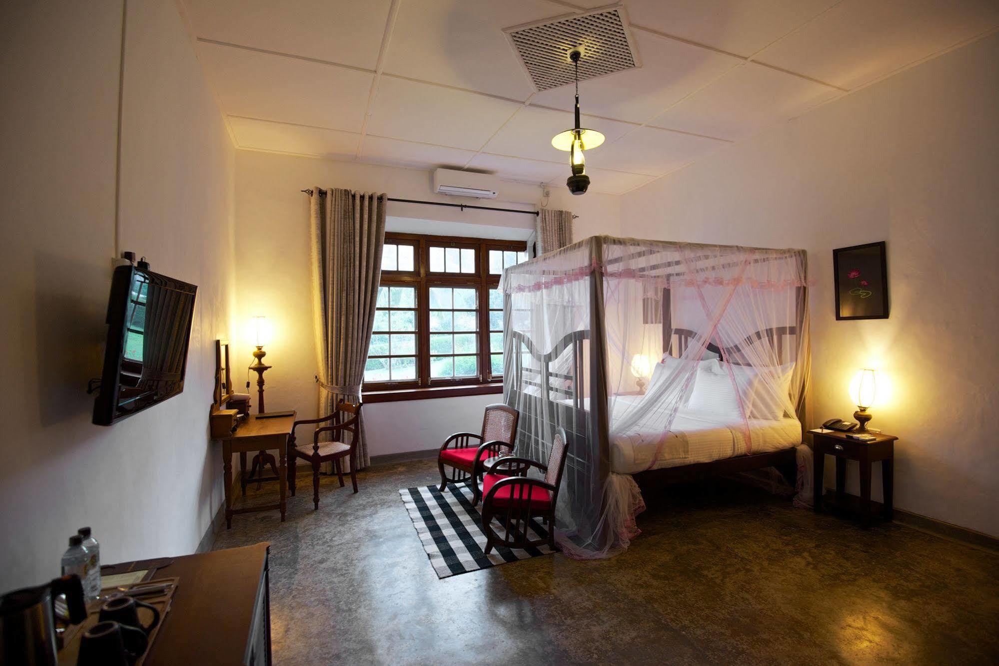 Mountbatten Bungalow- Thema Collection Kandy Eksteriør billede